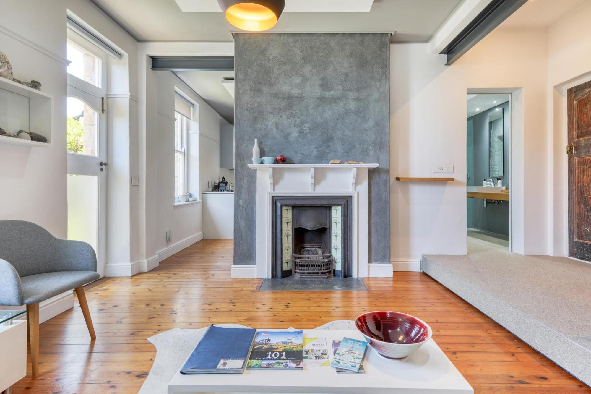 Behr Road Apartment With Sea View Patio Cape Town Luaran gambar