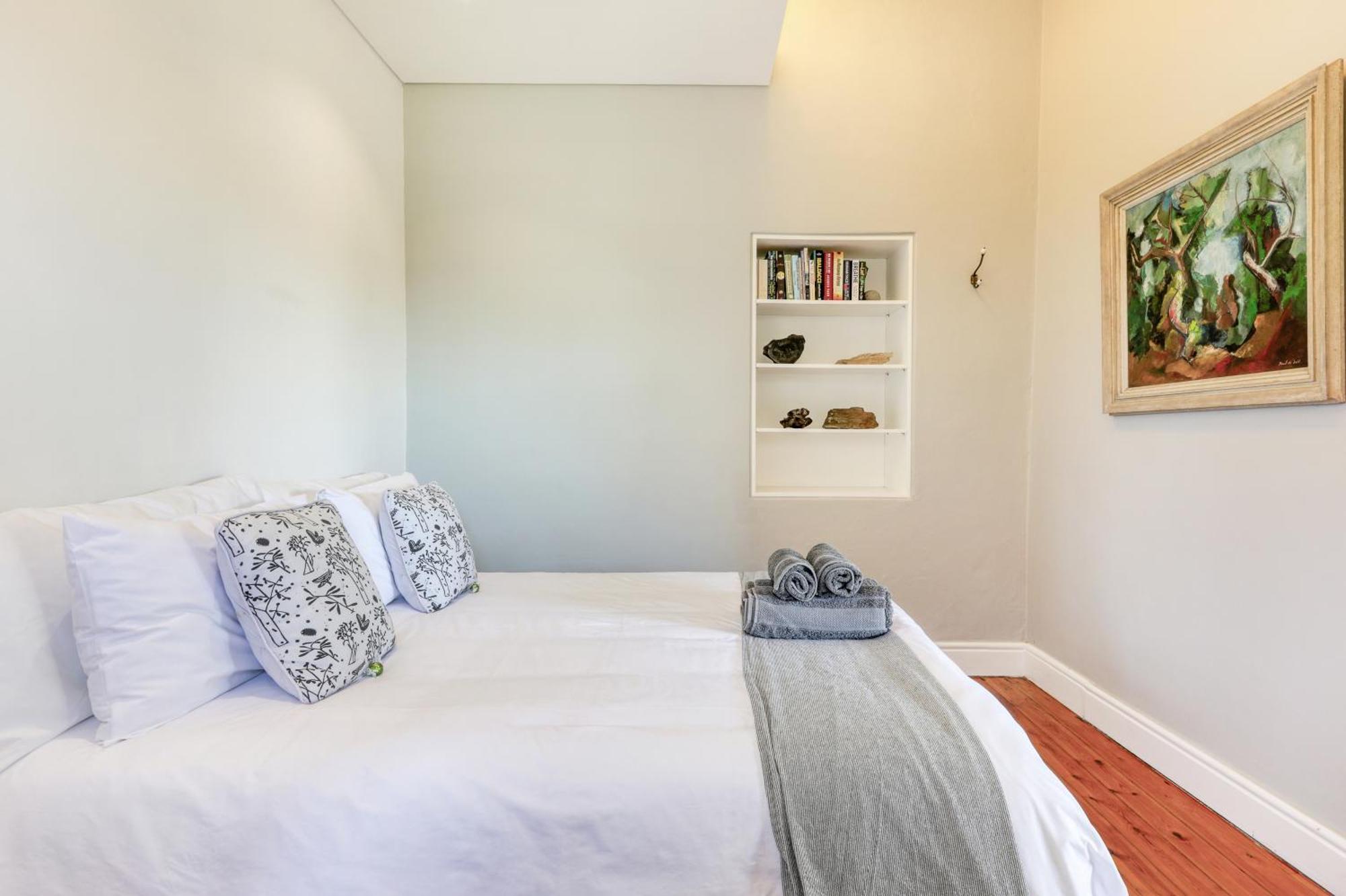 Behr Road Apartment With Sea View Patio Cape Town Luaran gambar