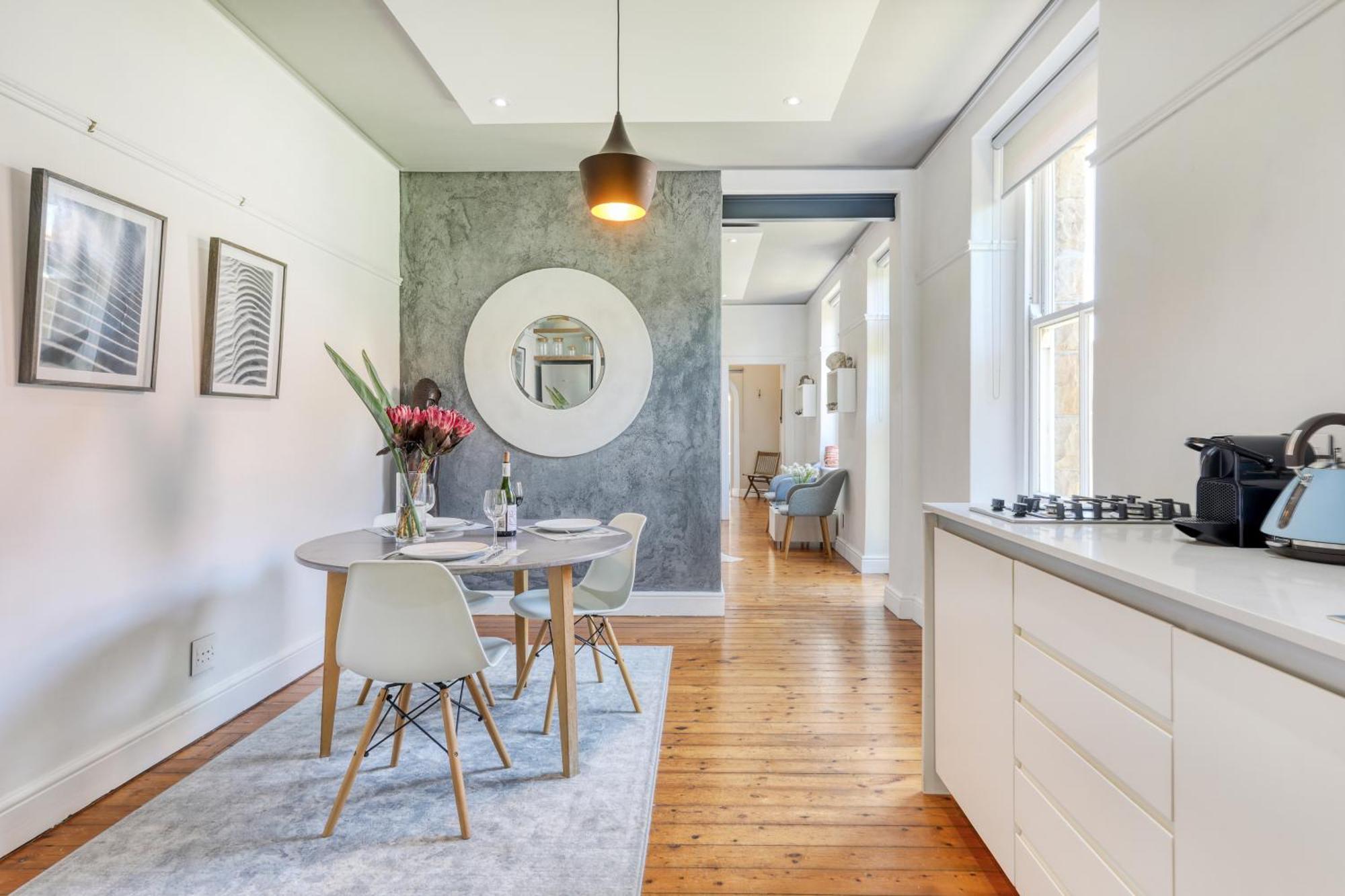 Behr Road Apartment With Sea View Patio Cape Town Luaran gambar
