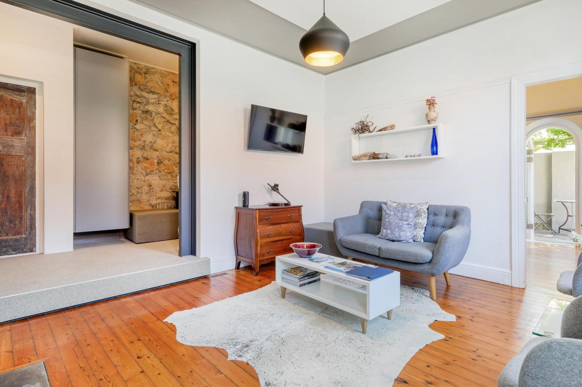 Behr Road Apartment With Sea View Patio Cape Town Luaran gambar